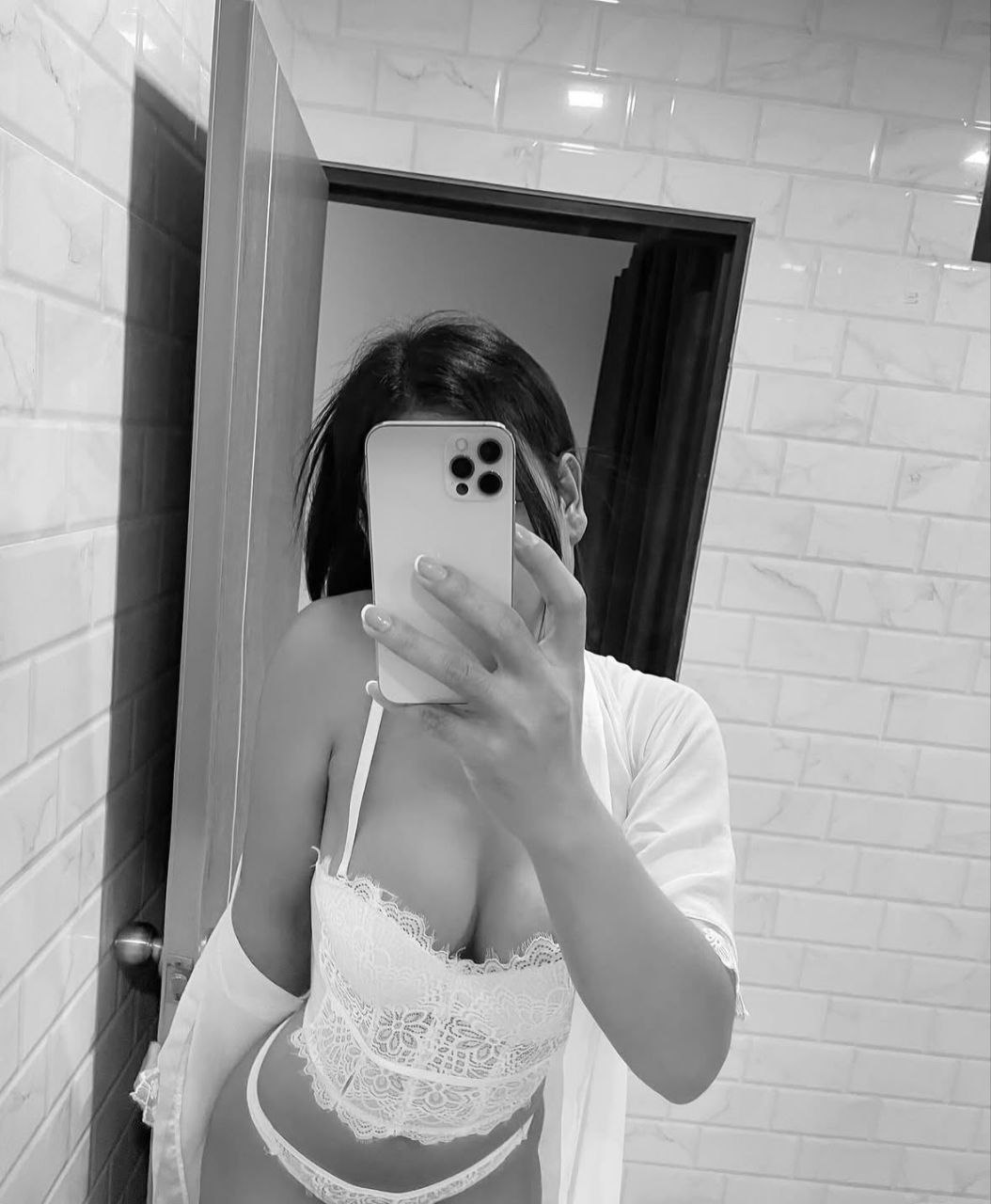 Айка, 27 — Астана